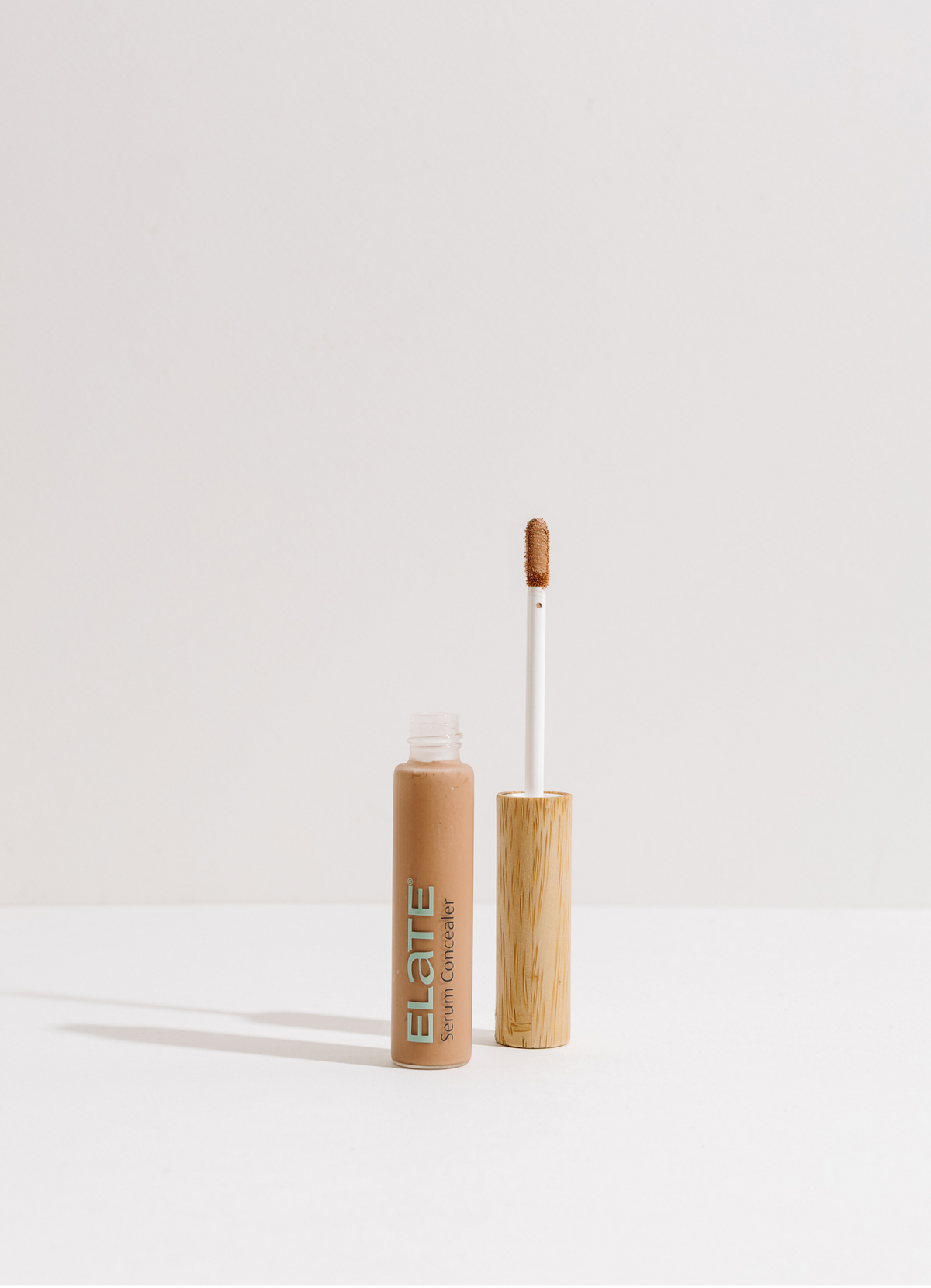 vegan cruelty free full coverage concealer creme concealer. #shade_SN4_|_Light_Medium_Neutral