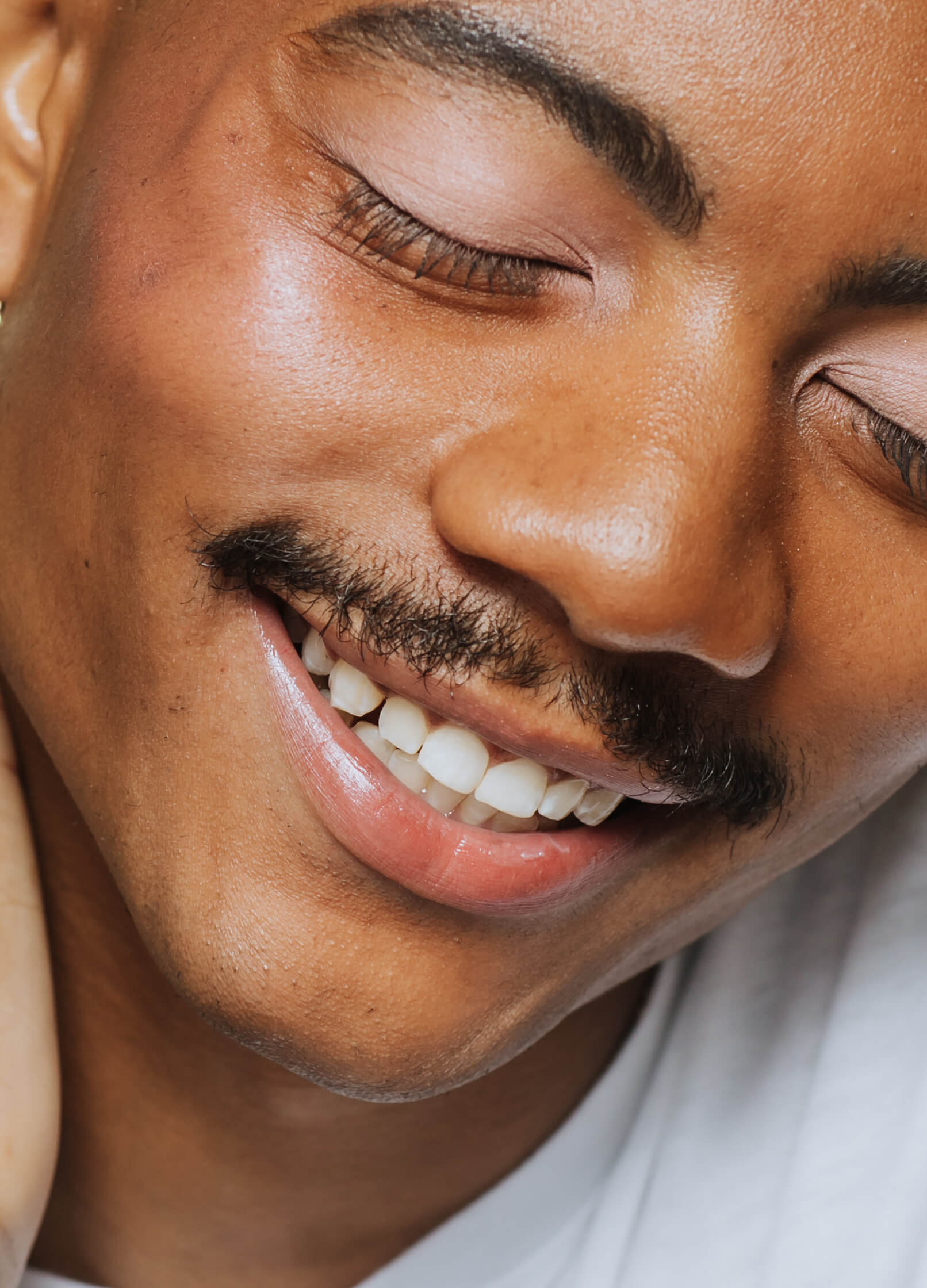 lip conditioner, vegan cruelty free lip balm +caption_David is wearing Bloom #shade_Bloom_|_Sheer_Rose