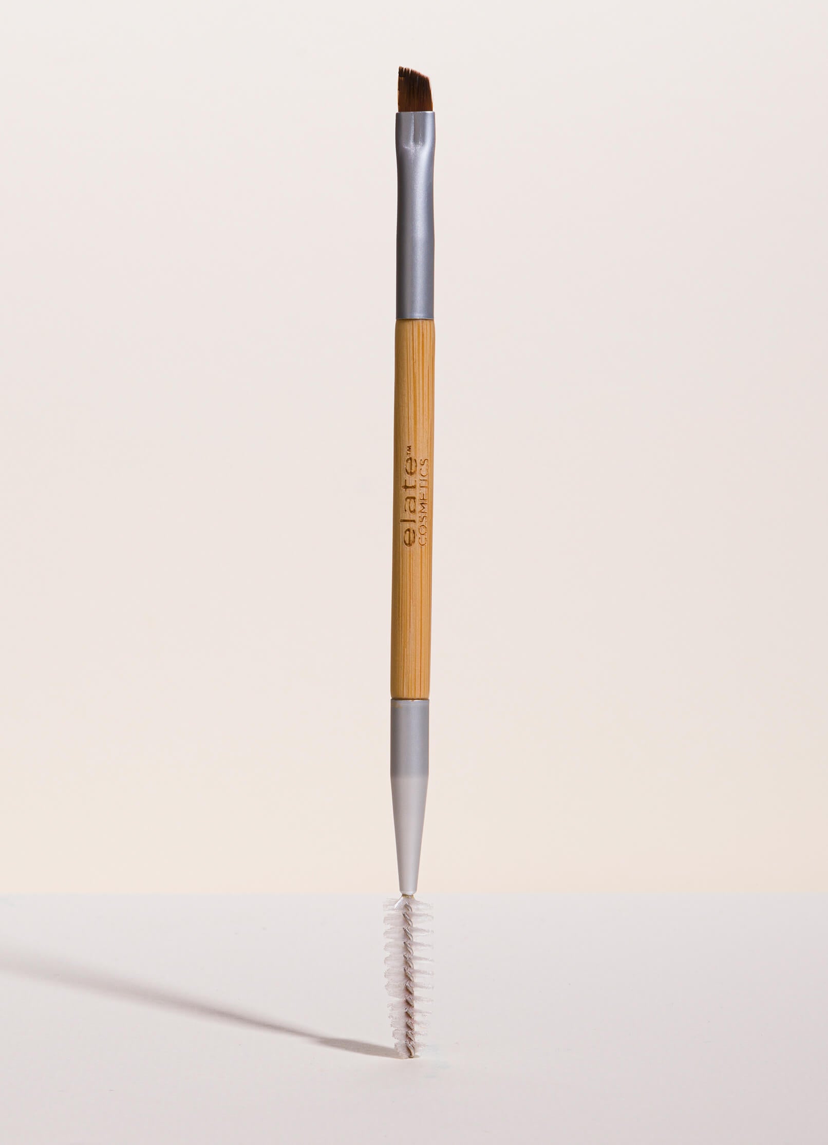 vegan and cruelty free sustainable brow brush. bamboo makeup brush. eyeliner, eyebrow 